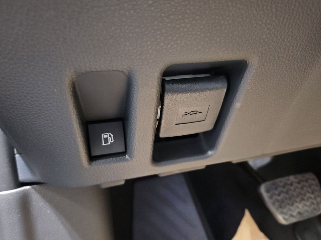 New 2026 Toyota RAV4 XSE image 15