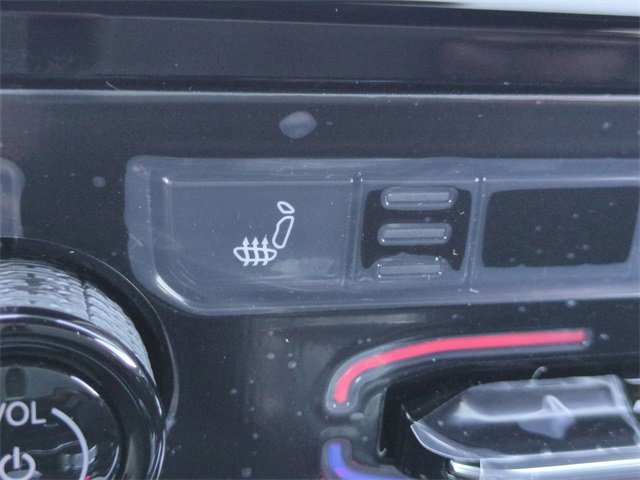 New 2025 Jeep Grand Cherokee Limited w/ Trailer Tow Package image 23