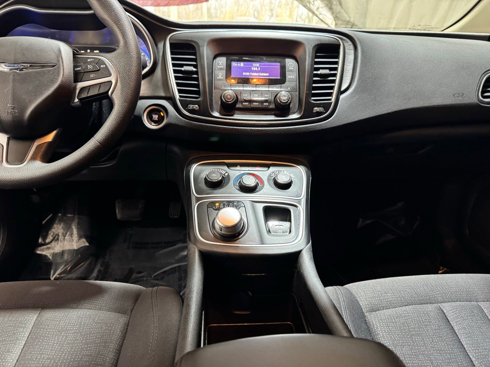 Used 2016 Chrysler 200 LX image 17