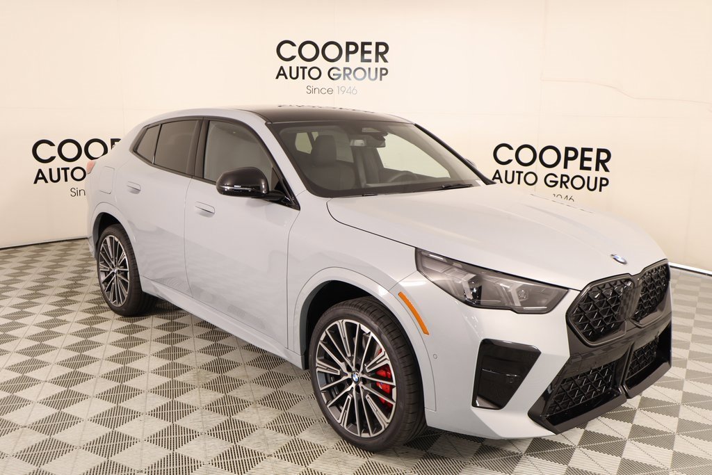New 2026 BMW X2 xDrive28i w/ Technology Package