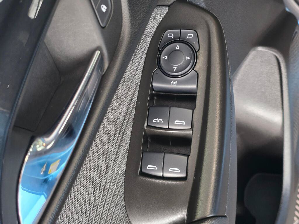 Used 2025 Chevrolet TrailBlazer LT AWD/4WD image 20