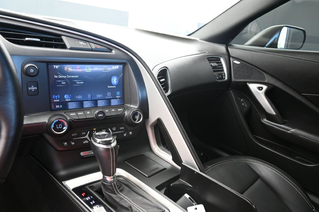 Used 2019 Chevrolet Corvette Z06 RWD image 19