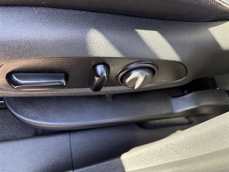 Used 2024 Chevrolet Equinox LT image 8