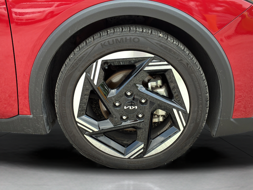 Certified 2025 Kia K4 EX FWD image 30