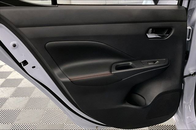 New 2025 Nissan Versa SR w/ Trunk Package image 30