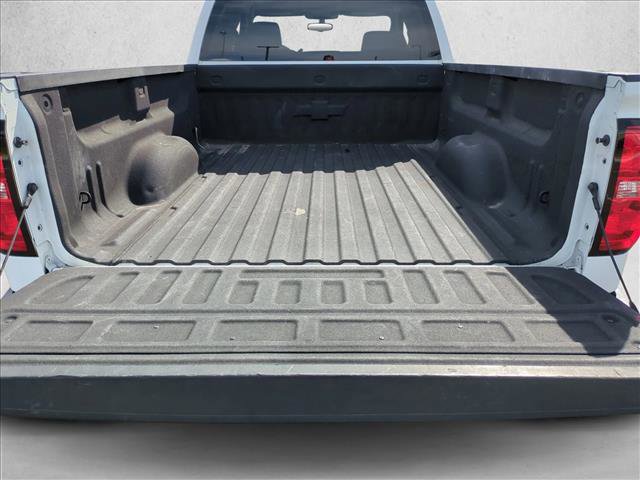 Used 2018 Chevrolet Silverado 1500 LT w/ All Star Edition image 6