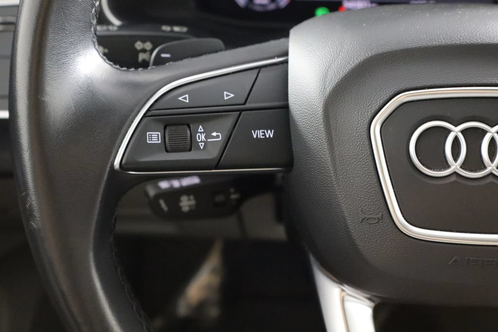 Used 2021 Audi Q7 3.0T Prestige AWD/4WD image 8