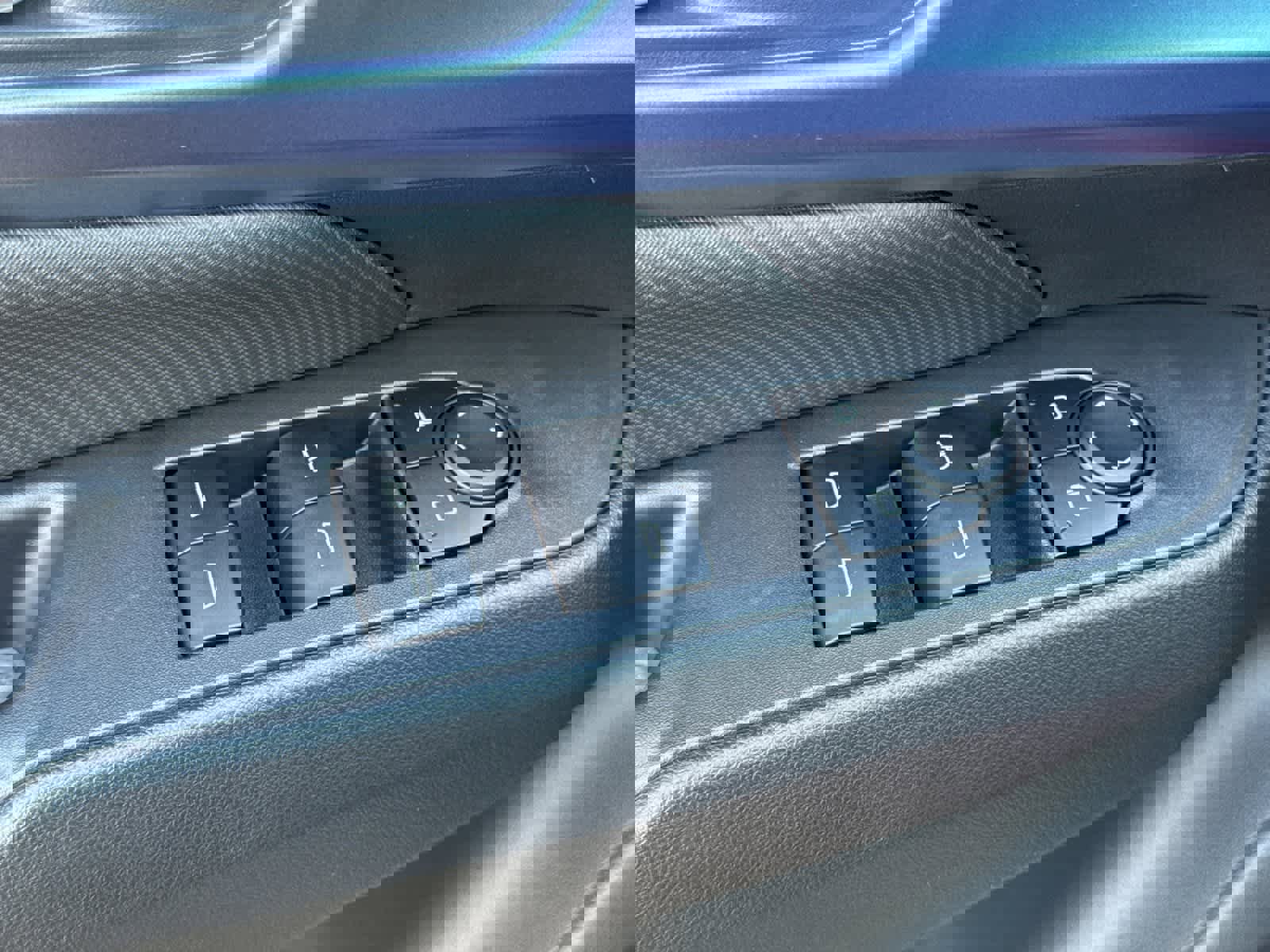 New 2026 Chevrolet Equinox EV LT image 13