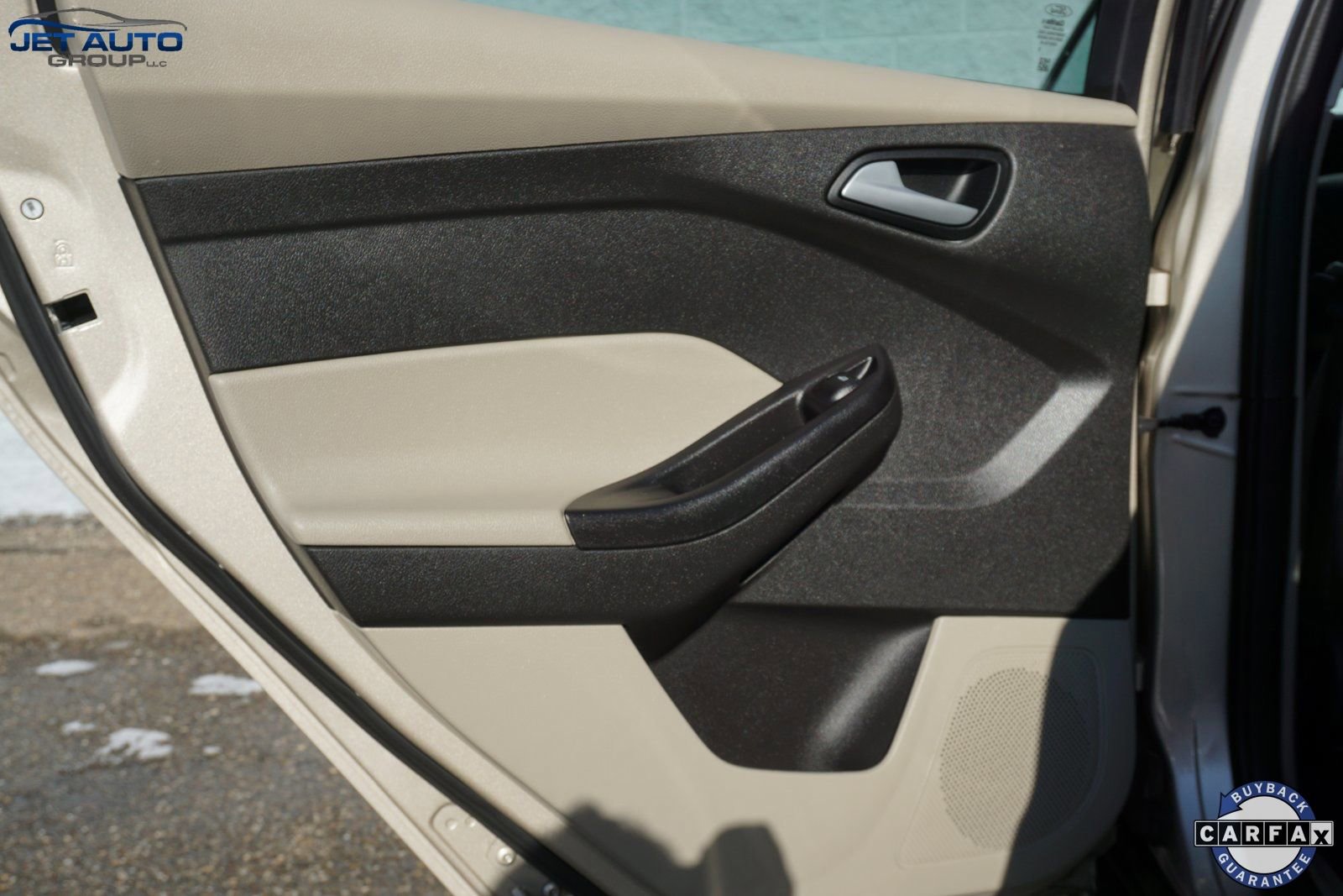 Used 2017 Ford Focus SE image 18