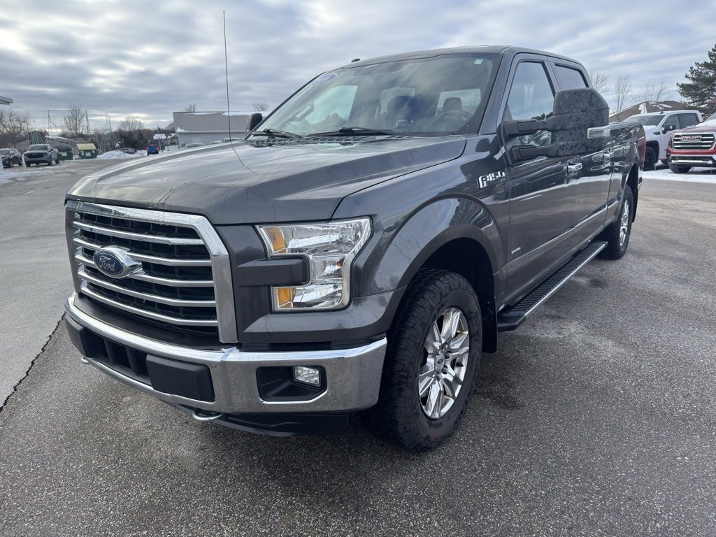 Used 2016 Ford F150 XLT w/ Equipment Group 302A Luxury image 2
