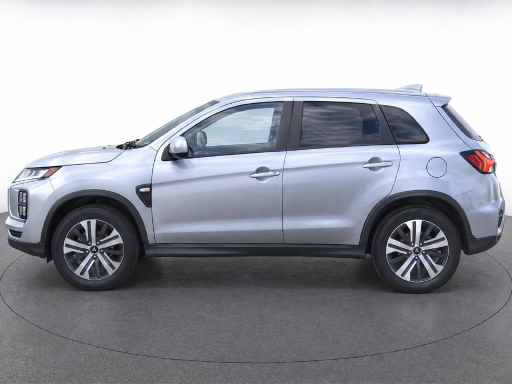 Used 2024 Mitsubishi Outlander Sport ES AWD/4WD image 8