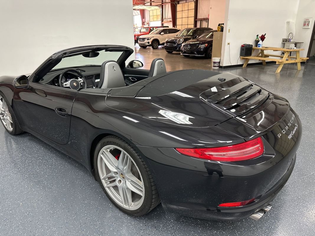 Used 2012 Porsche 911 Carrera S image 21
