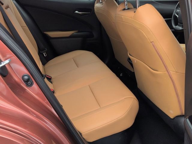 Used 2025 Lexus UX 300h AWD image 29