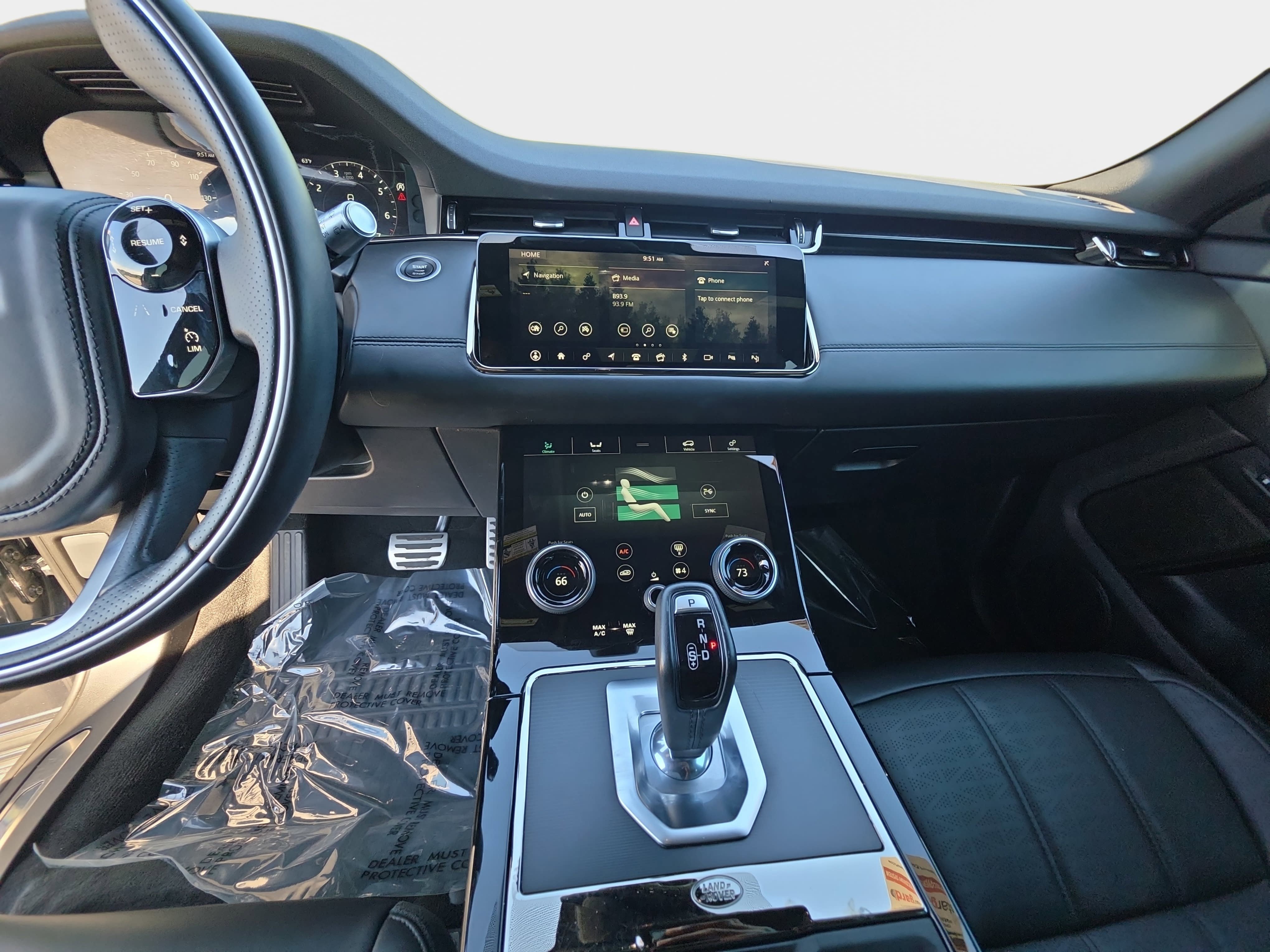 Certified 2020 Land Rover Range Rover Evoque R-Dynamic HSE AWD/4WD image 20