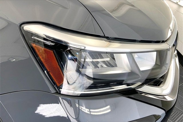 Certified 2023 Volkswagen Taos SE w/ Panoramic Sunroof Package image 28