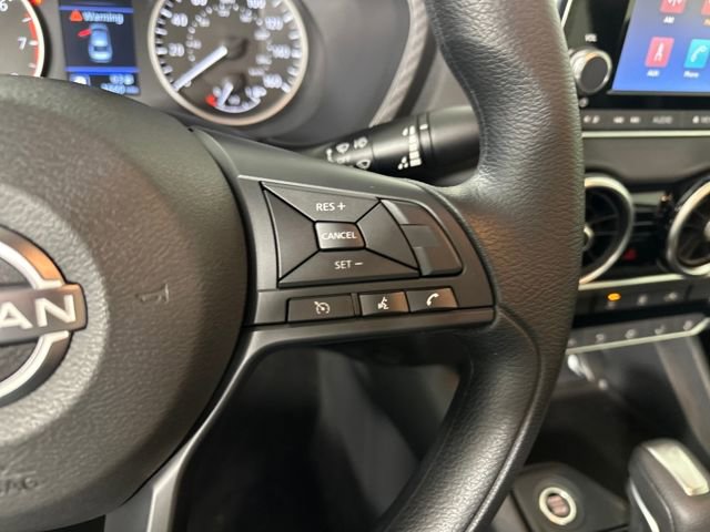 Used 2025 Nissan Sentra S image 16