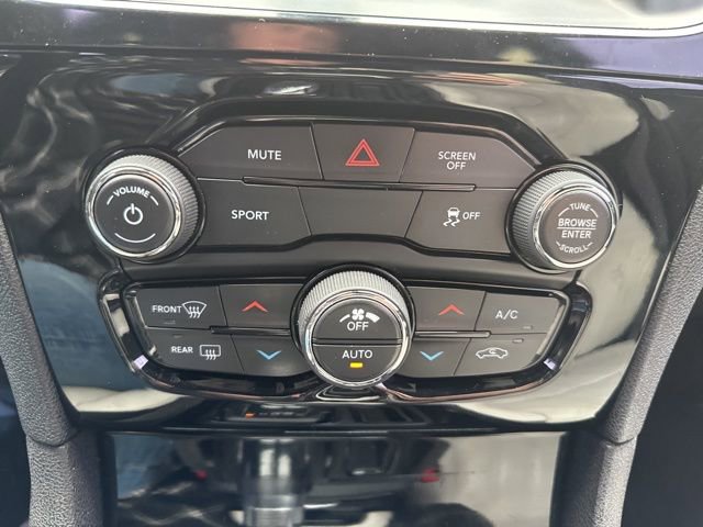 Used 2017 Chrysler 300 S image 24