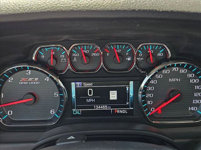 Used 2020 Chevrolet Suburban LT w/ Luxury Package AWD/4WD image 11