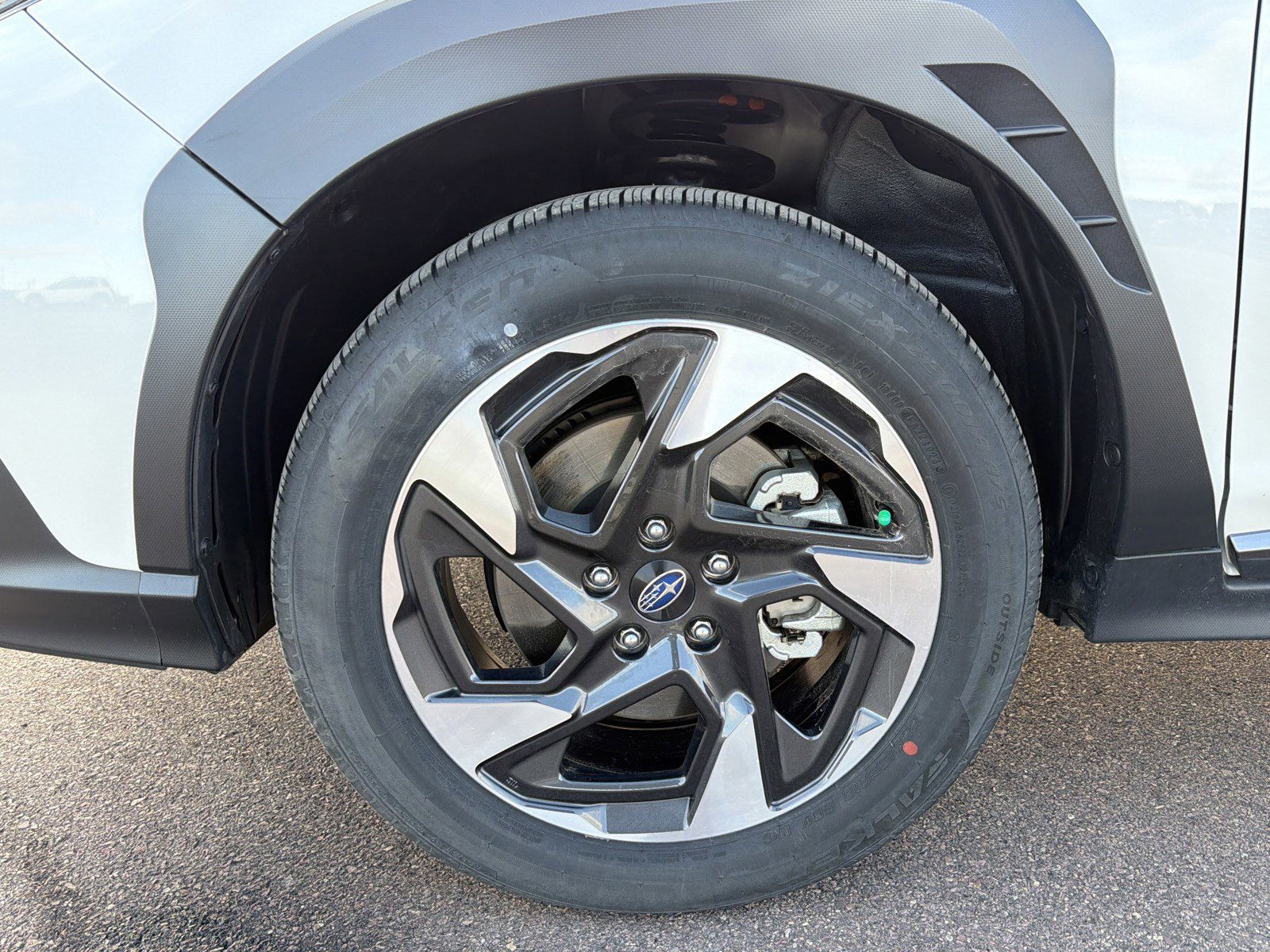 Certified 2025 Subaru Crosstrek 2.5i Limited w/ Crosstrek Mirror Package image 15