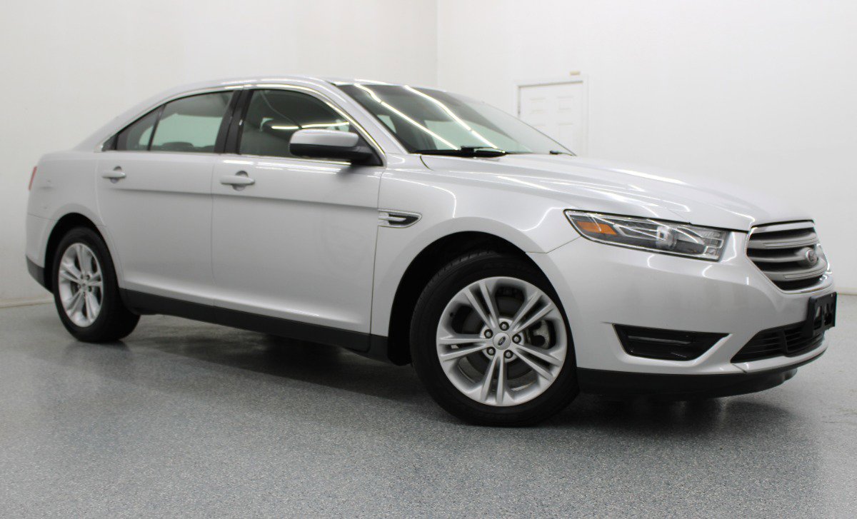 Used 2018 Ford Taurus SEL