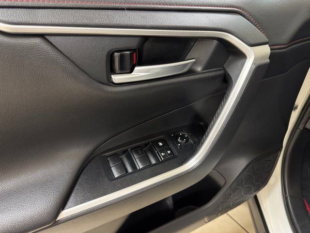 Used 2020 Toyota RAV4 TRD Off-Road w/ TRD Off-Road Weather Package image 7