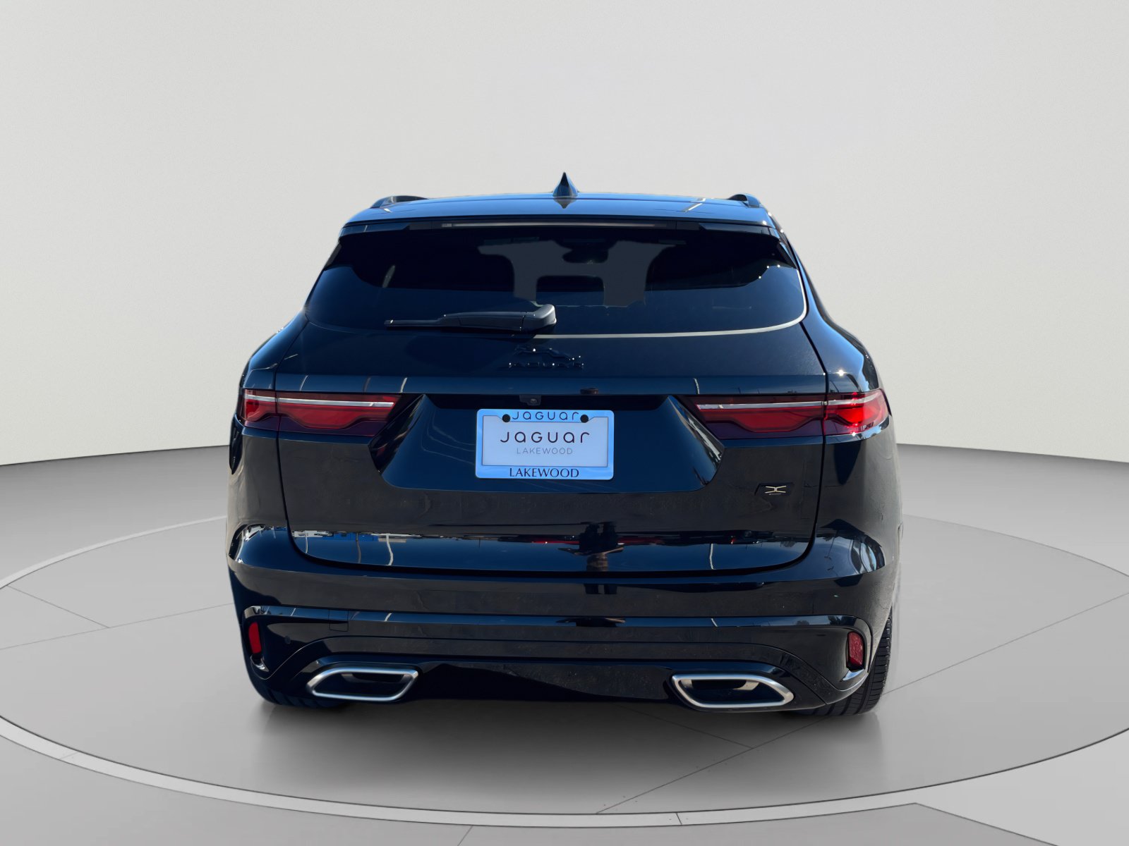 New 2026 Jaguar F-PACE R-Dynamic S AWD/4WD image 4