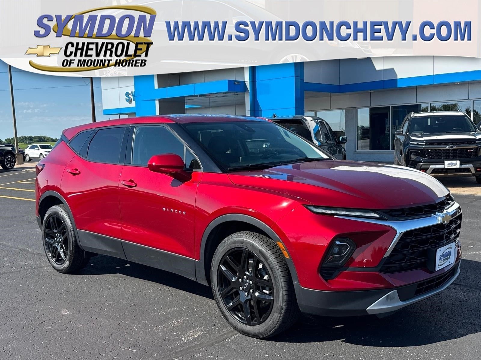 Used 2023 Chevrolet Blazer LT w/ Driver Confidence Package AWD/4WD image 1