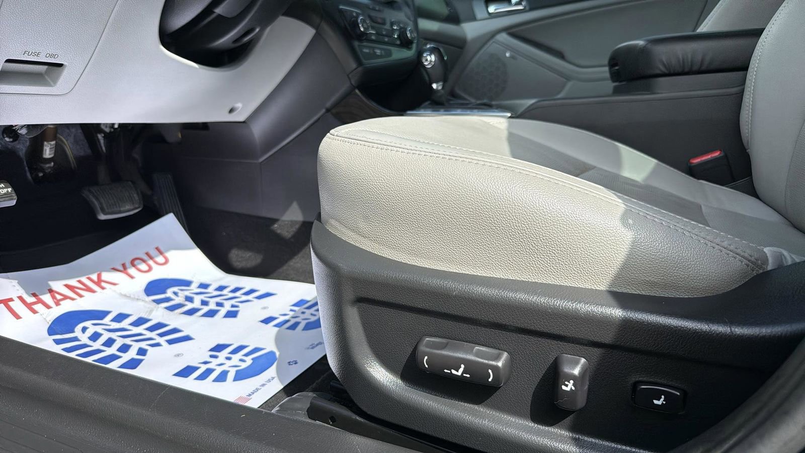 Used 2013 Kia Optima EX w/ Premium Pkg image 9