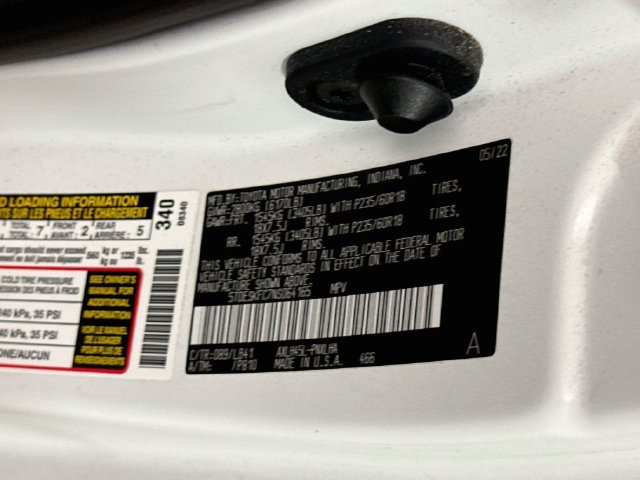 Used 2022 Toyota Sienna Platinum AWD/4WD image 36