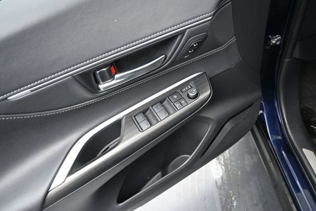 Used 2024 Toyota Venza XLE AWD/4WD image 22