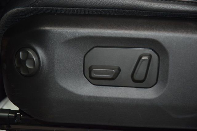 Used 2024 Jeep Wrangler Sahara w/ Technology Group image 40