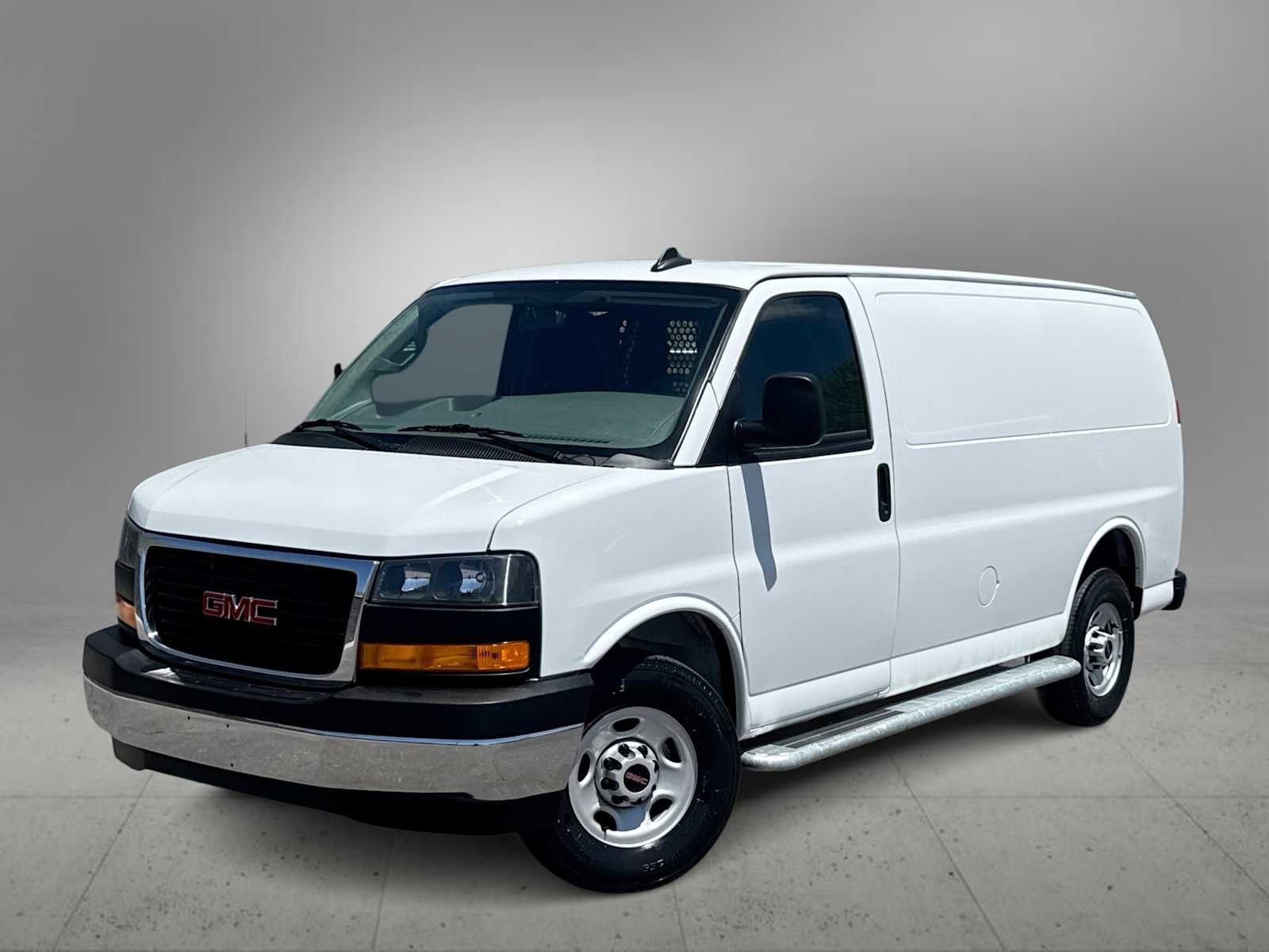 Used 2024 GMC Savana 2500 w/ Driver Convenience Package RWD image 1