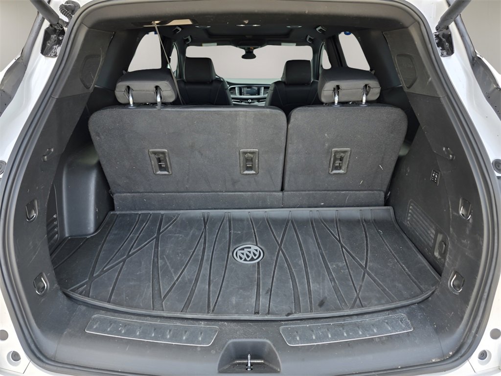 Used 2024 Buick Enclave Avenir w/ Avenir Technology Package image 14