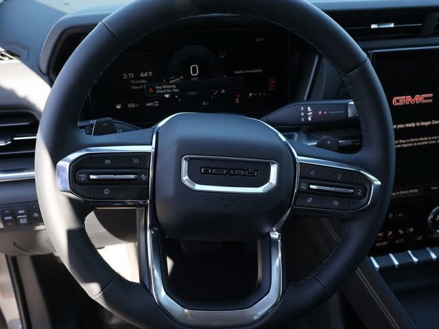 New 2026 GMC Terrain Denali w/ LPO, Black Badging Package AWD/4WD image 24