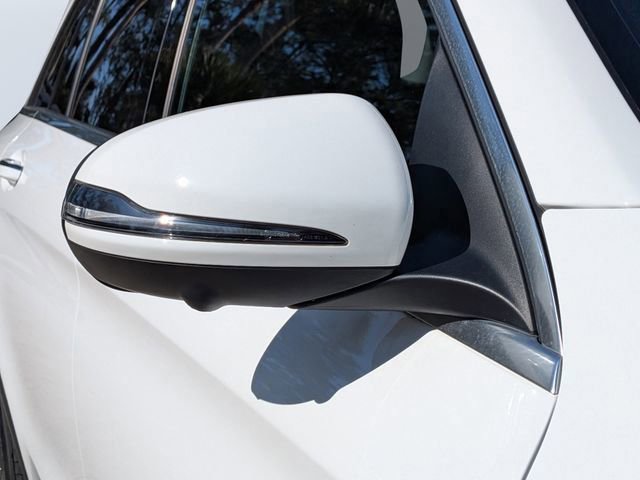 Used 2022 Mercedes-Benz GLC 300 image 11