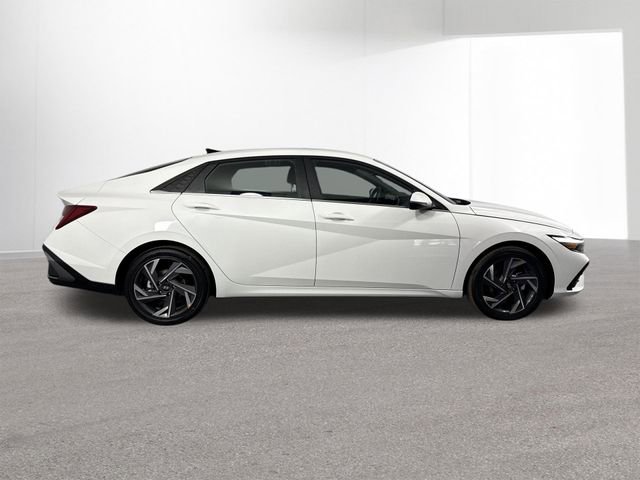 New 2026 Hyundai Elantra Limited w/ Cargo Package FWD image 36