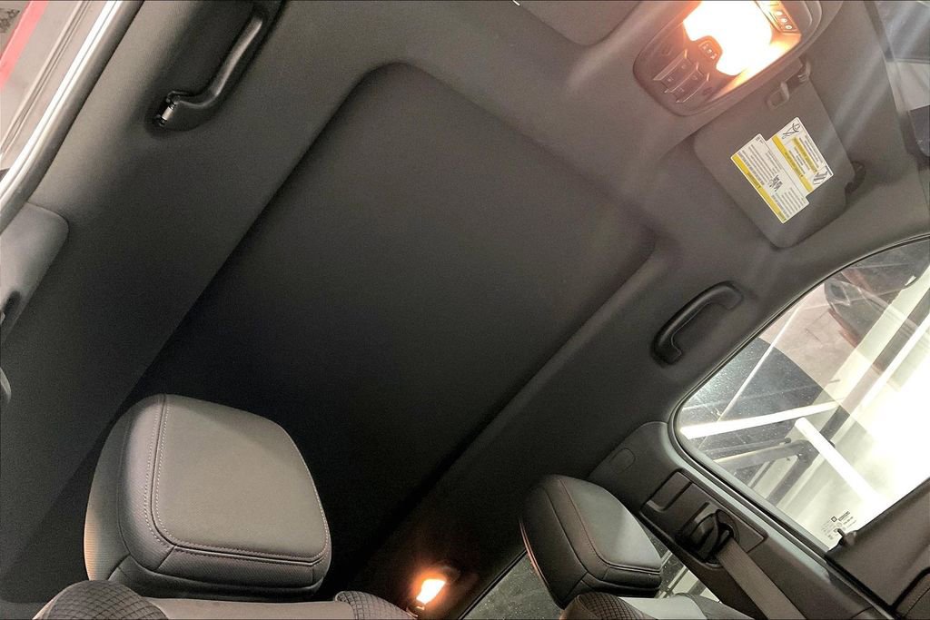 Used 2023 Chevrolet TrailBlazer RS w/ Sun and Liftgate Package image 20