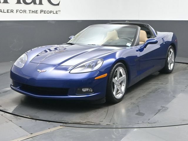 Used 2005 Chevrolet Corvette Coupe w/ Preferred Equipment Group RWD image 34