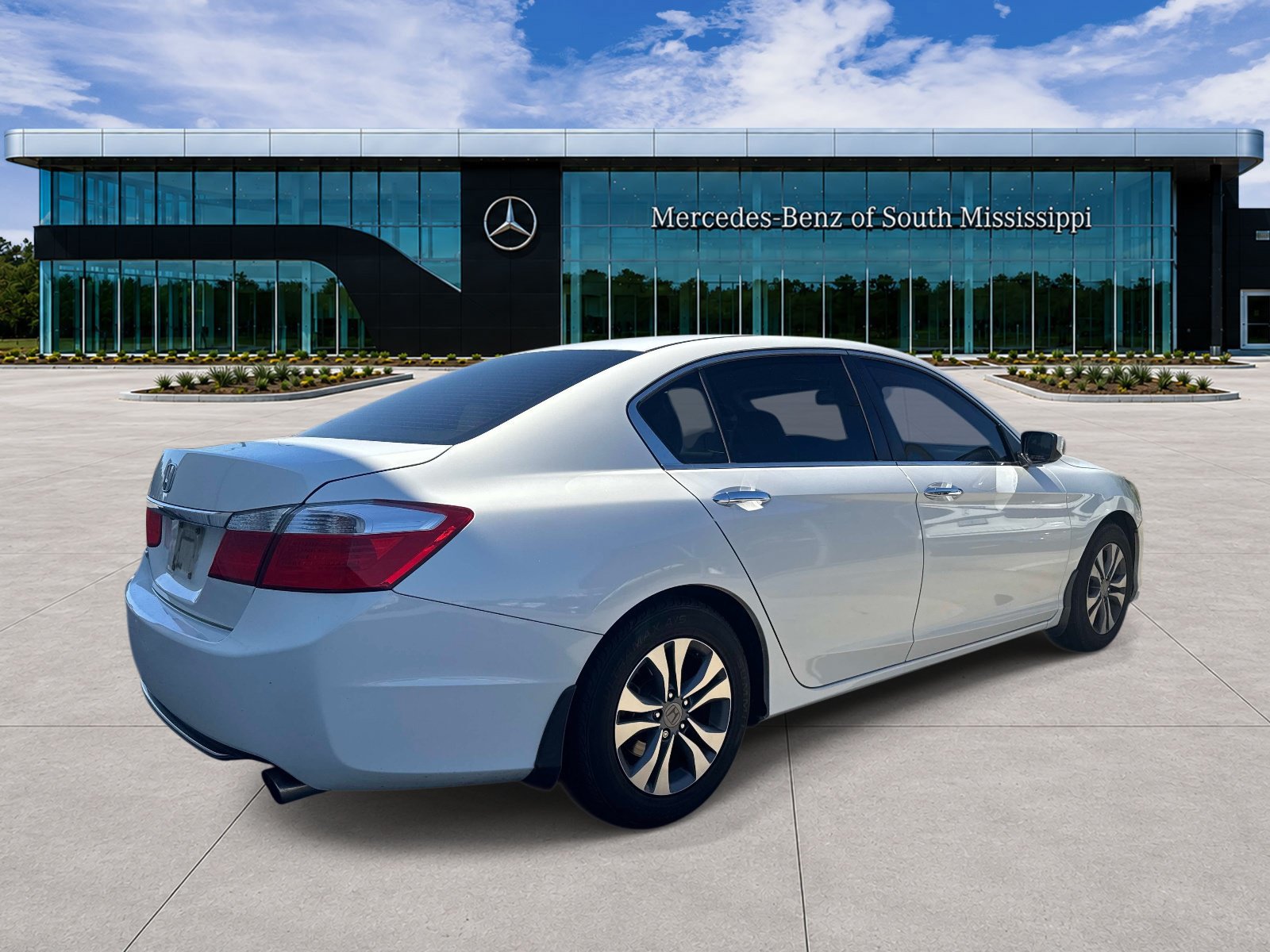 Used 2015 Honda Accord LX image 5