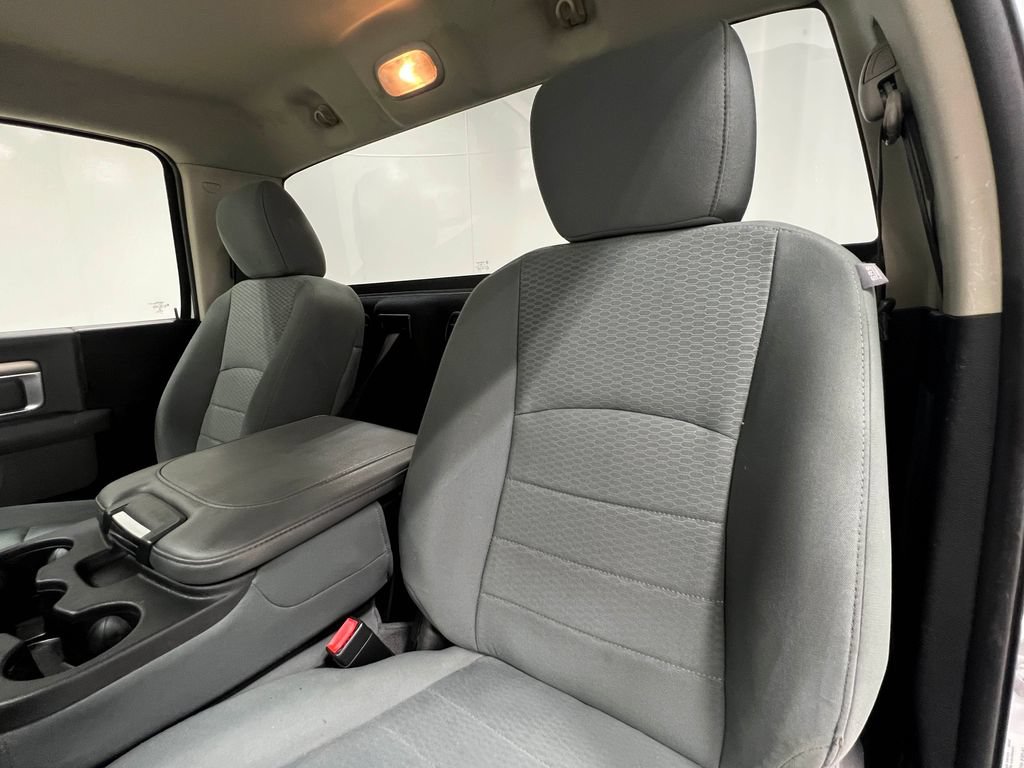 Used 2014 RAM 1500 Express AWD/4WD image 11