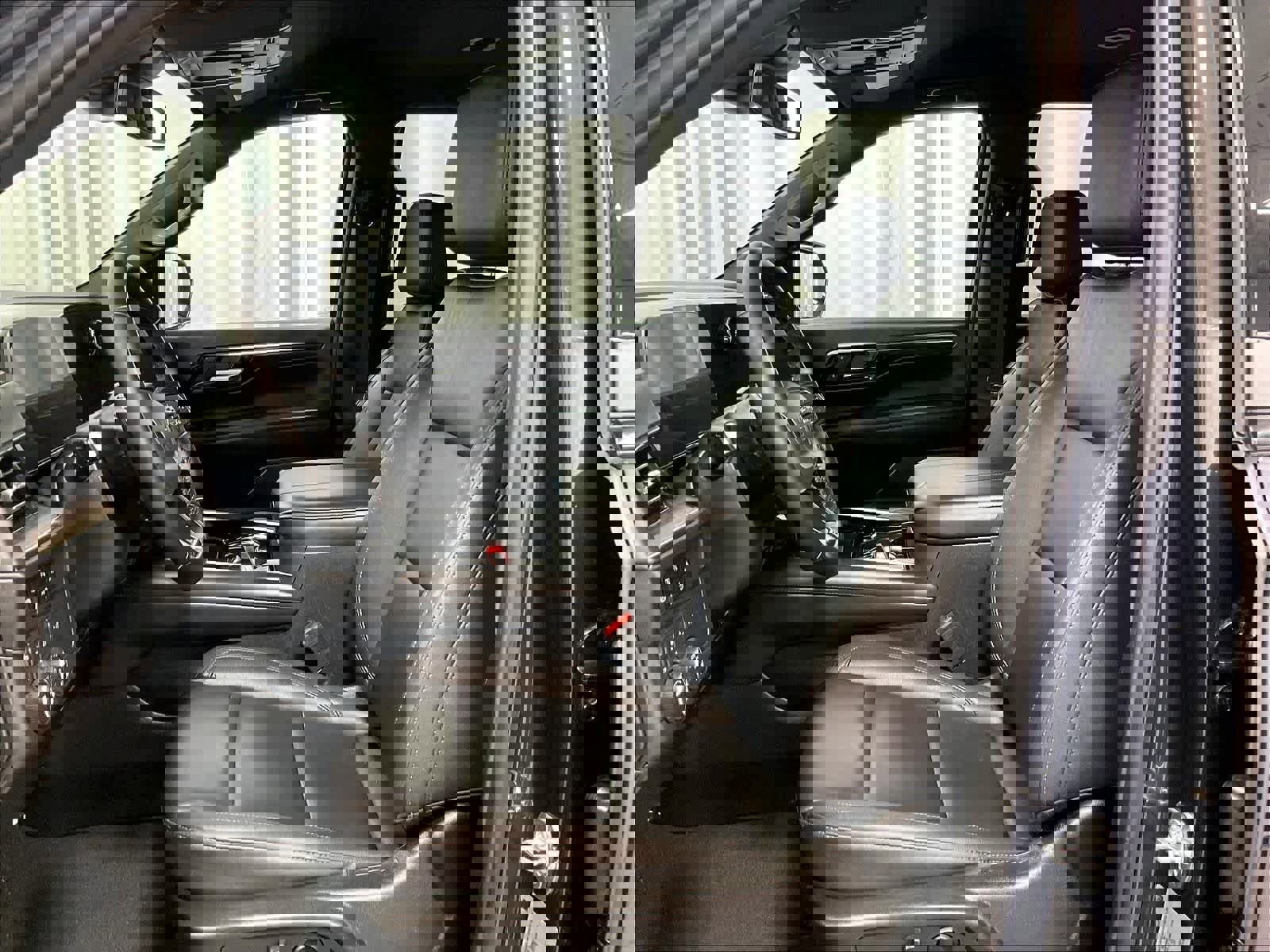 Used 2025 Chevrolet Tahoe Z71 image 10