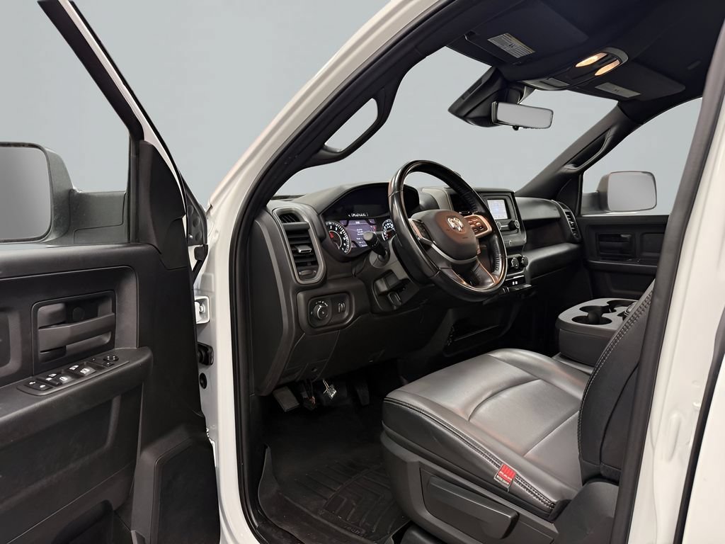 Used 2022 RAM 2500 Tradesman w/ Safety Group AWD/4WD image 10