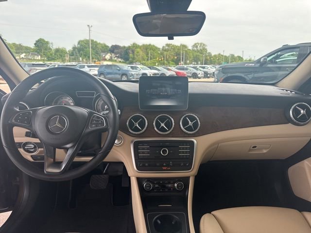 Used 2017 Mercedes-Benz GLA 250 4MATIC image 23