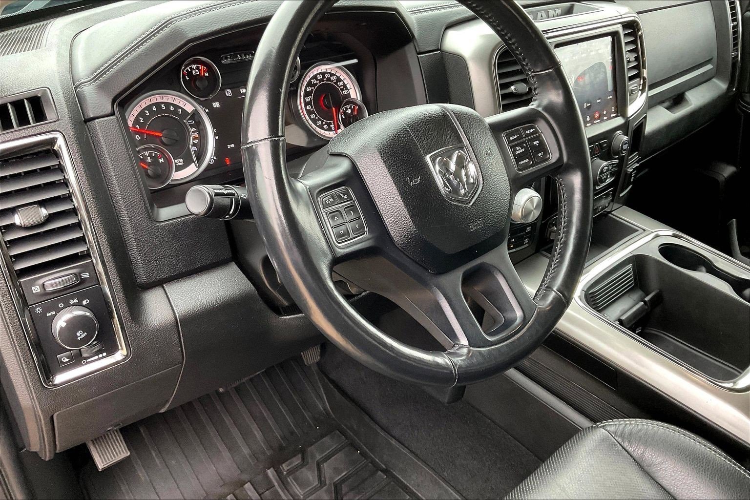 Used 2018 RAM 1500 Sport w/ Sport Premium Group image 14