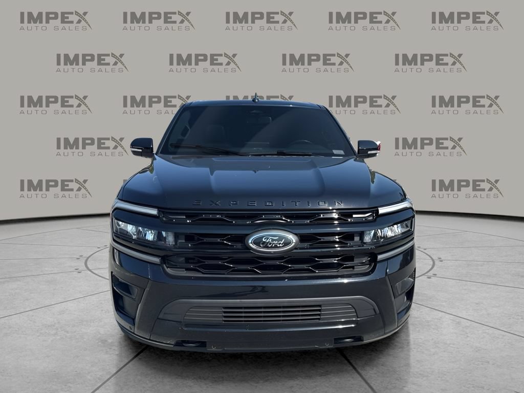 Used 2022 Ford Expedition Limited AWD/4WD image 8