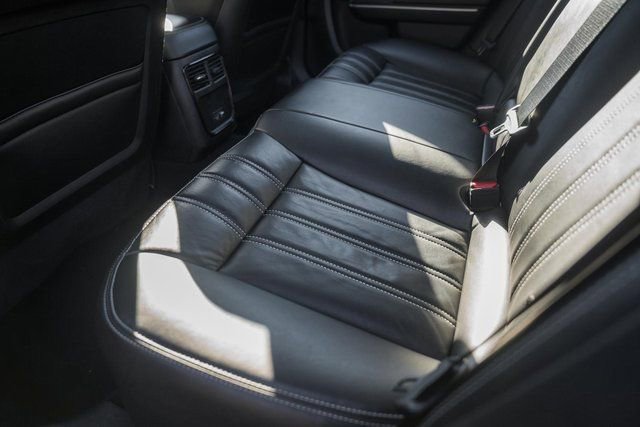 Used 2023 Chrysler 300 S image 19