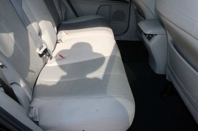 Used 2014 Toyota Venza LE w/ LE Convenience Package FWD image 16