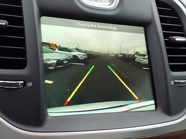 Used 2018 Chrysler 300 C w/ Sun, Sound & Nav Package image 13