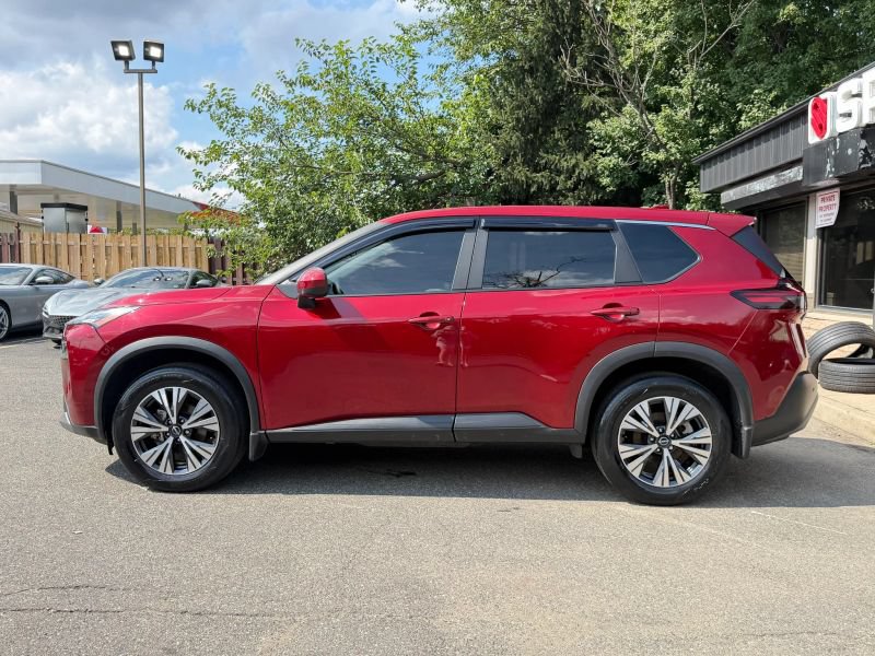 Used 2023 Nissan Rogue SV AWD/4WD image 9