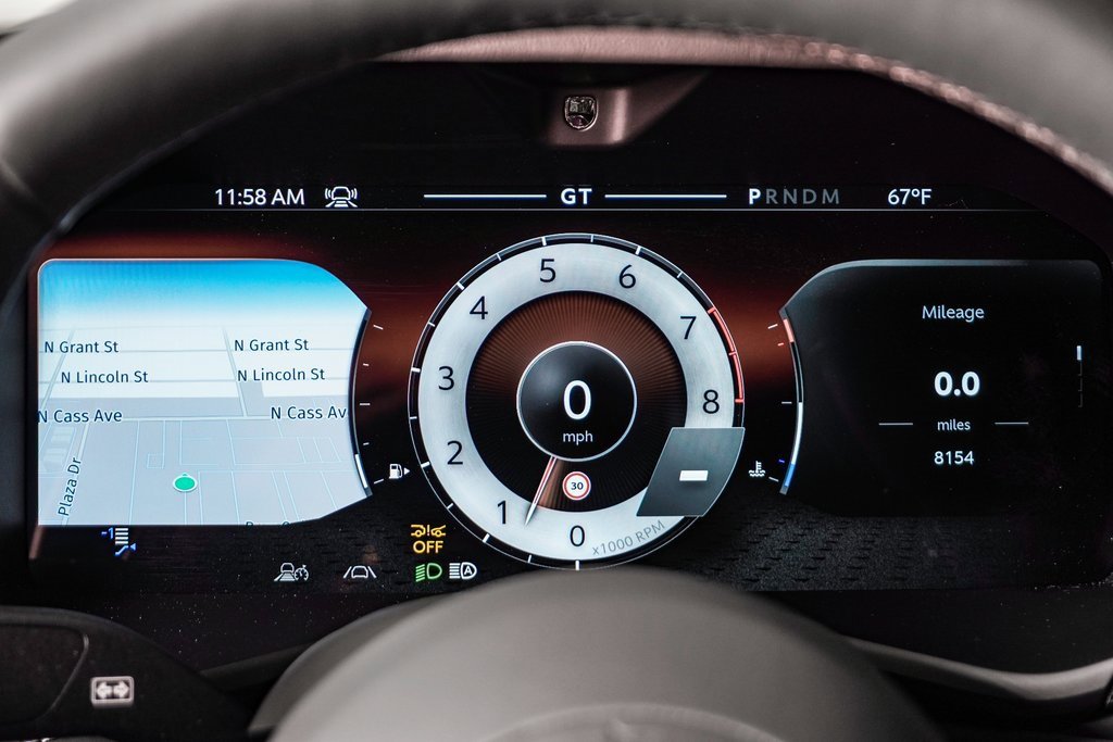 Used 2025 Aston Martin DBX 707 image 26